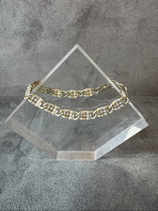 Jewelry - Silver Tone Sarah Cov Women's Chain Bracelet - Elegant Linked Design